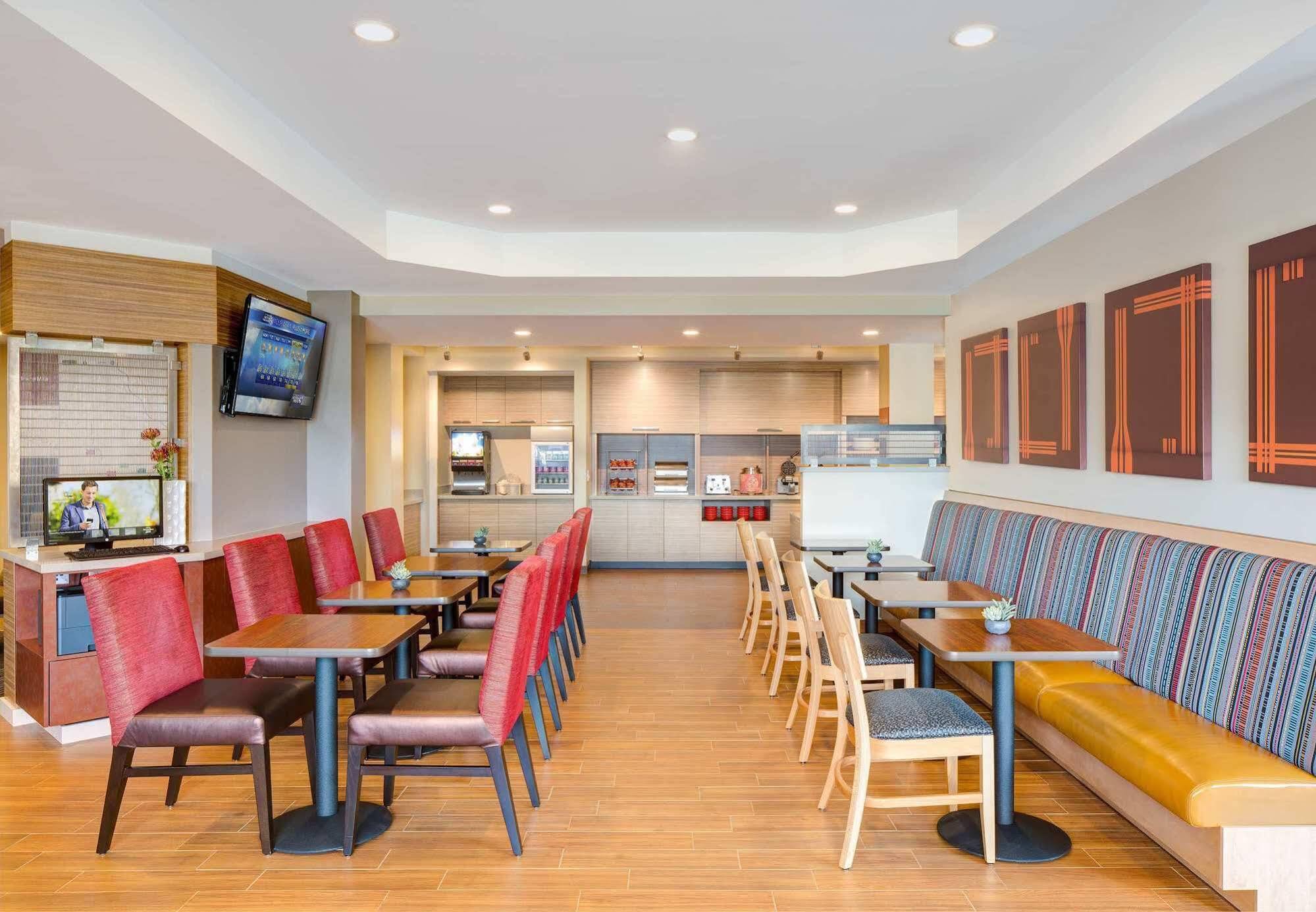 Towneplace Suites By Marriott Austin ראונד רוק מראה חיצוני תמונה